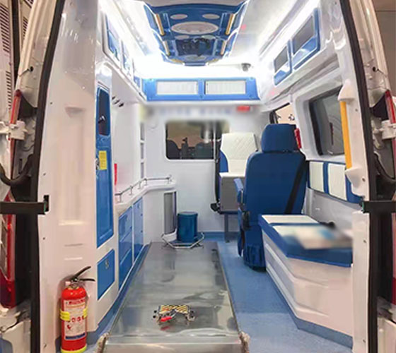 新化县车辆内部展示